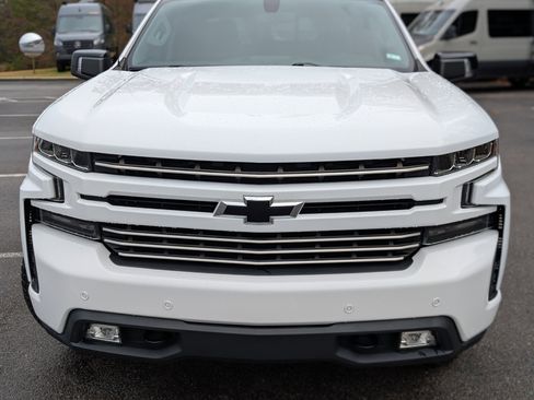 Used 2019 Chevrolet Silverado 1500 RST image 12