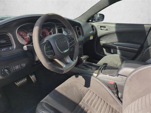 Used 2020 Dodge Charger SRT Hellcat w/ Navigation & Travel Group image 8