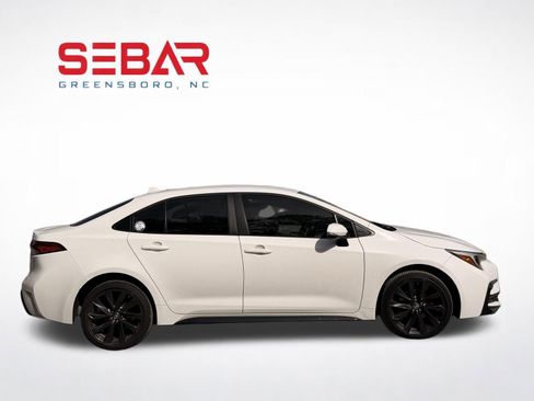 Used 2024 Toyota Corolla SE image 5