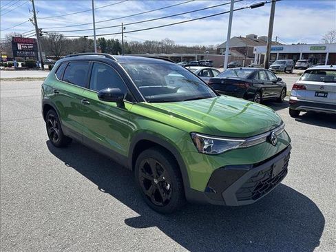 New 2026 Volkswagen Taos SE AWD/4WD image 7