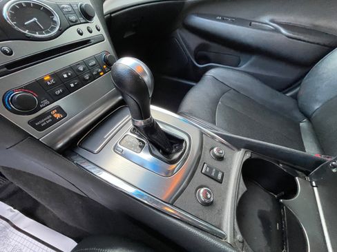 Used 2011 INFINITI G37 w/ Sport Appearance Package image 16