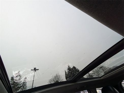 Used 2019 Hyundai Santa Fe Ultimate image 25