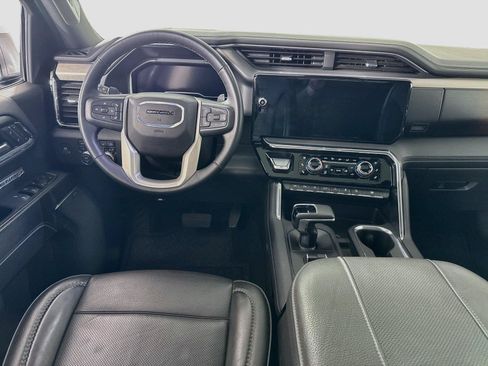 Used 2024 GMC Sierra 1500 Denali w/ Denali Reserve Package AWD/4WD image 2