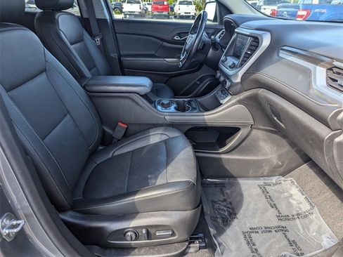 Used 2021 GMC Acadia SLT w/ Elevation Edition image 10