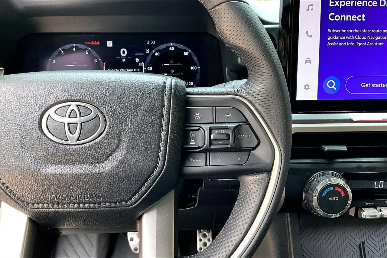Used 2024 Toyota Tacoma TRD Sport AWD/4WD image 11