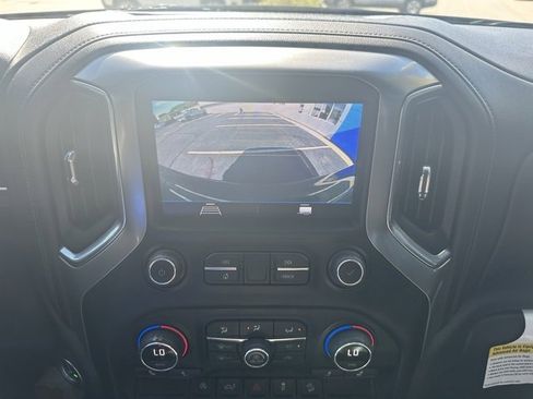 Used 2022 Chevrolet Silverado 1500 RST image 23