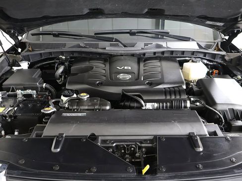 Used 2024 Nissan Armada SL image 24