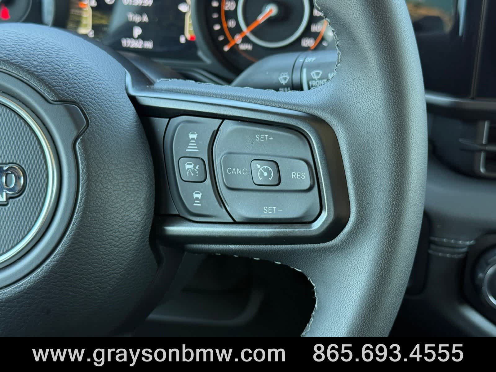 Used 2026 Jeep Gladiator Mojave AWD/4WD image 22