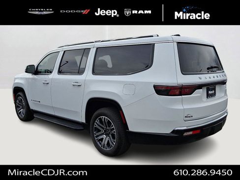 Certified 2025 Jeep Wagoneer L 4DR 4WD image 5