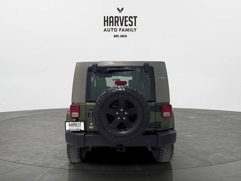 Used 2007 Jeep Wrangler Unlimited Sahara w/ Trailer Tow Group image 4