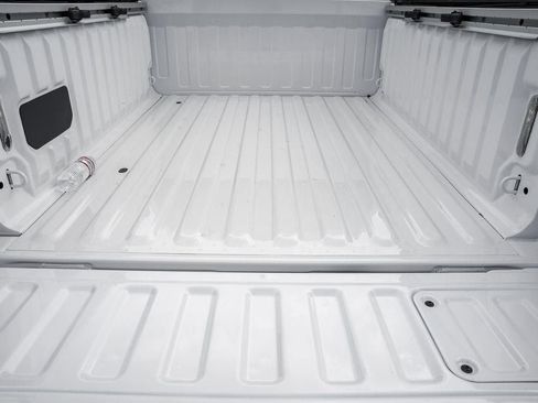 New 2026 RAM 1500 Laramie w/ Night Edition AWD/4WD image 10