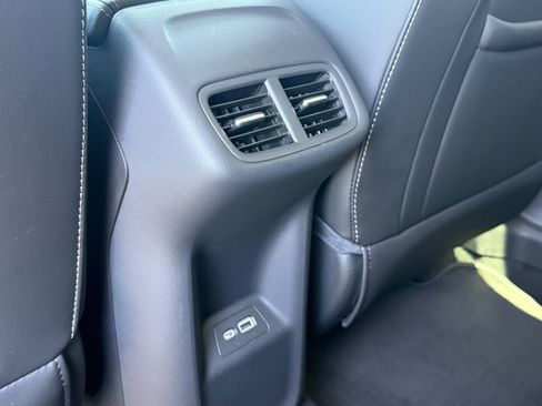 Used 2022 Buick Envision Preferred FWD image 24