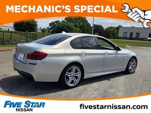 Used 2016 BMW 550i Sedan RWD image 14