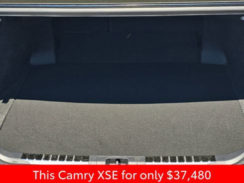Used 2025 Toyota Camry XSE FWD image 18