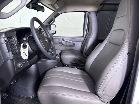 New 2025 Chevrolet Express 2500 w/ Driver Convenience Package RWD image 49