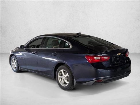Used 2018 Chevrolet Malibu LS FWD image 7