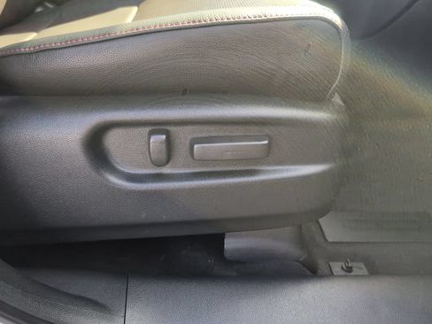 Used 2025 Honda Ridgeline Black Edition image 47