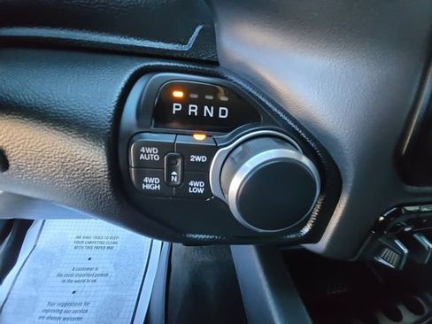 Used 2019 RAM 1500 Big Horn AWD/4WD image 18