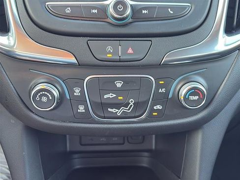 Certified 2023 Chevrolet Equinox LT w/ LPO, Floor Liner Package image 22