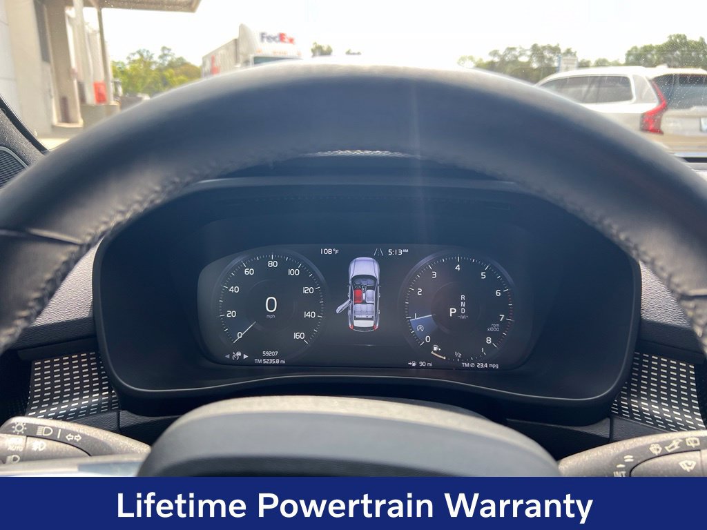 Certified 2022 Volvo XC40 T5 R-Design w/ Advanced Package AWD/4WD image 20