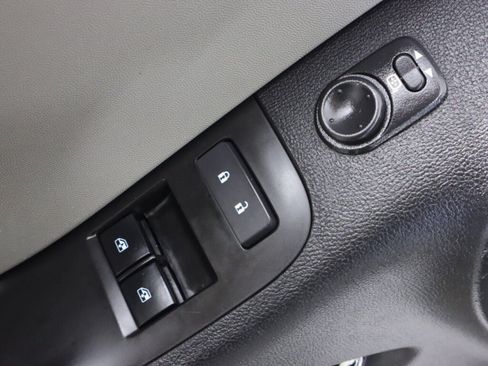 Used 2015 Chevrolet Camaro LS RWD image 23