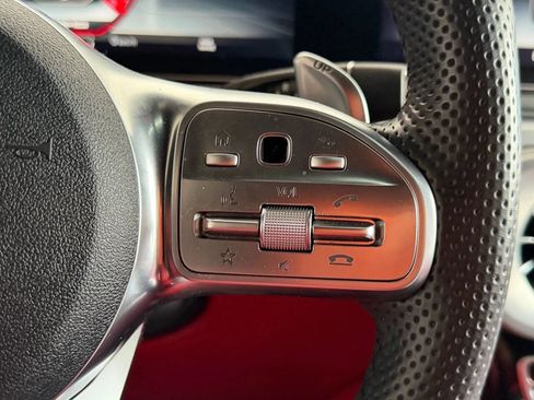 Used 2019 Mercedes-Benz G 63 AMG AMG G 63 AWD 4MATIC 4dr SUV image 36