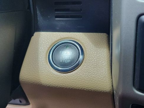 Used 2016 Ford F150 Lariat w/ Equipment Group 502A Luxury AWD/4WD image 19