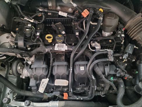 Used 2023 Ford Edge SEL image 30