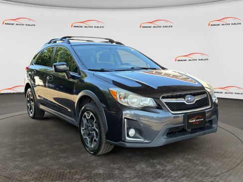 Used 2017 Subaru Crosstrek 2.0i Premium AWD/4WD image 5