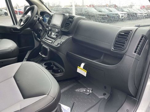 New 2026 RAM ProMaster 2500 w/ Convenience Group FWD image 14