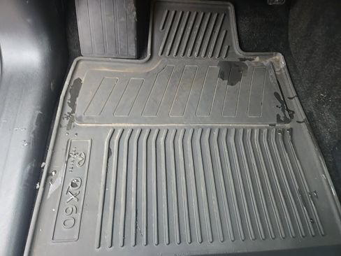 Used 2019 INFINITI QX60 Luxe w/ Sensory Package image 13