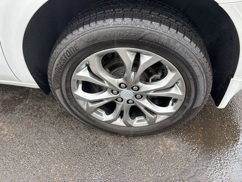 Used 2021 Buick Enclave Avenir image 47