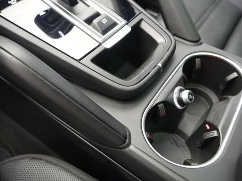 Certified 2023 Porsche Cayenne S AWD/4WD image 44