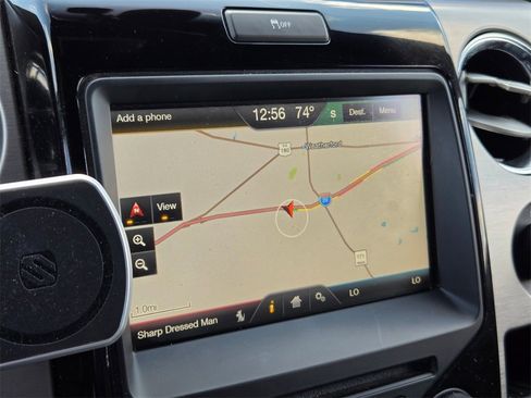 Used 2014 Ford F150 Limited image 17