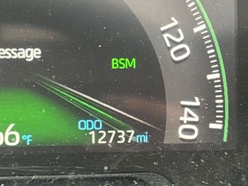 Used 2025 Toyota RAV4 XLE w/ Convenience Package image 22