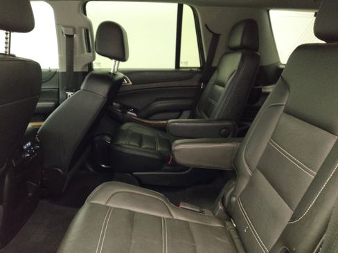 Used 2020 GMC Yukon Denali w/ Denali Ultimate Package AWD/4WD image 18
