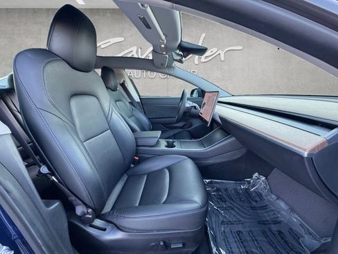 Used 2020 Tesla Model 3 Long Range image 24