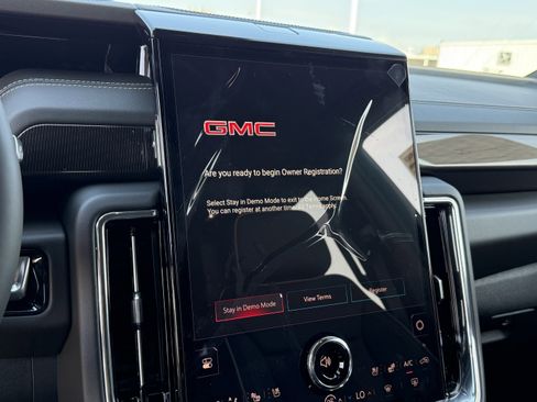 New 2026 GMC Yukon XL Elevation w/ Elevation Premium Package image 15