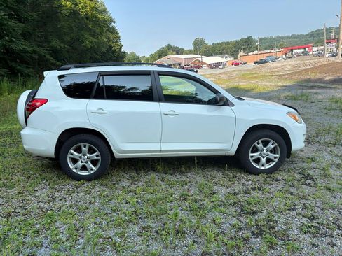 Used 2012 Toyota RAV4 4WD V6 w/ Upgrade Value Pkg image 8