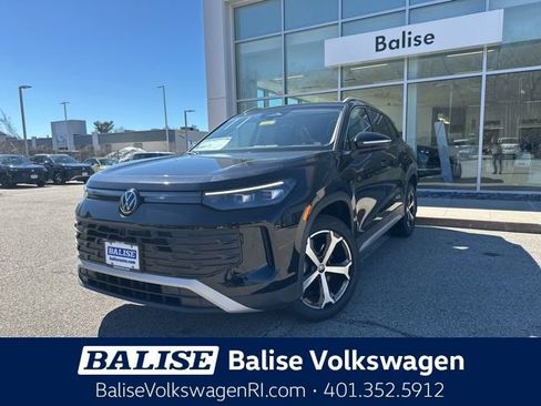 New 2026 Volkswagen Tiguan SE image 3