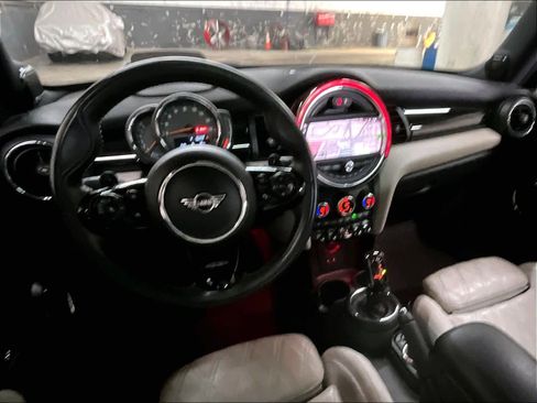 Used 2020 MINI Cooper S w/ Driver Assistance Package image 17