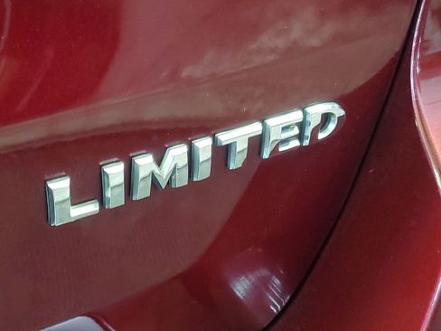 Used 2019 Jeep Grand Cherokee Limited image 7