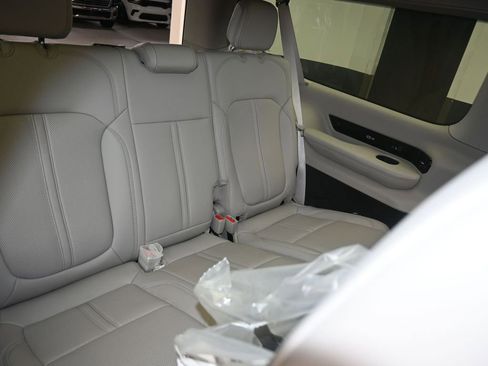 Used 2024 Jeep Grand Wagoneer L 4WD image 47