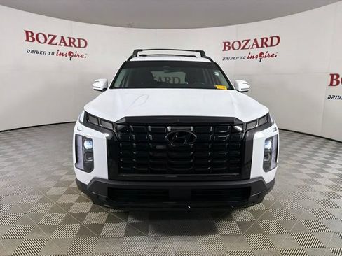 Used 2024 Hyundai Palisade XRT FWD image 2