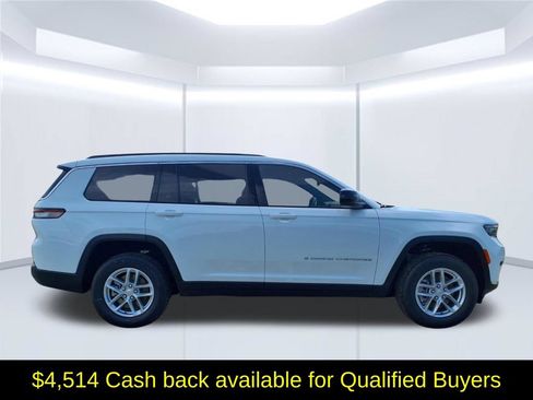 New 2026 Jeep Grand Cherokee L Laredo AWD/4WD image 2