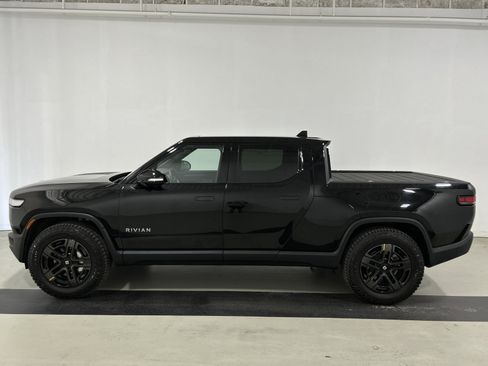 Used 2024 Rivian R1T Adventure AWD/4WD image 2