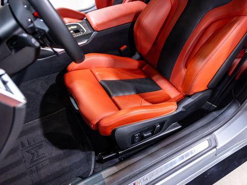 Used 2025 BMW M4 Competition w/ Executive Package RWD image 40
