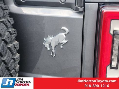 Used 2021 Ford Bronco Badlands AWD/4WD image 12