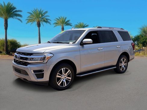Certified 2022 Ford Expedition Limited AWD/4WD image 32