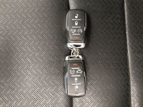 Used 2022 RAM 1500 Laramie image 32